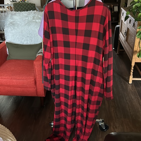 Smash and Tess Friday romper 2xl - Picture 2 of 3